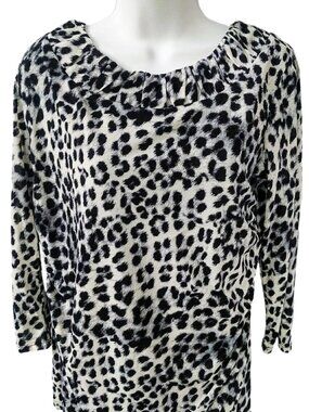 Style & Co Leopard Print Top size Medium M Ruched Lined Black and White Pleated